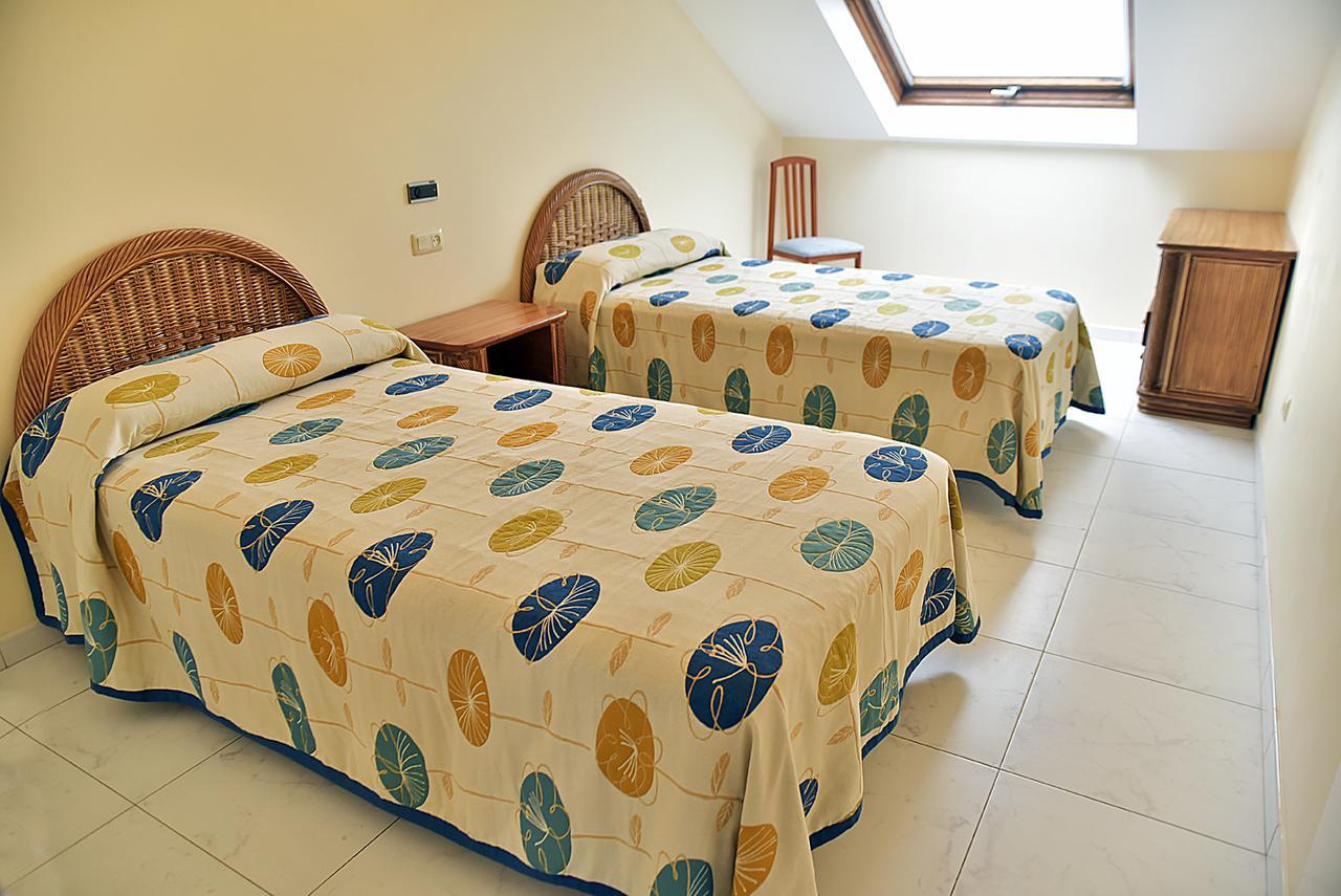 Apartamentos De Uso Turistico Fontina - Playa Montalvo - Sanxenx0 -Pontevedra Саншеншо Екстер'єр фото